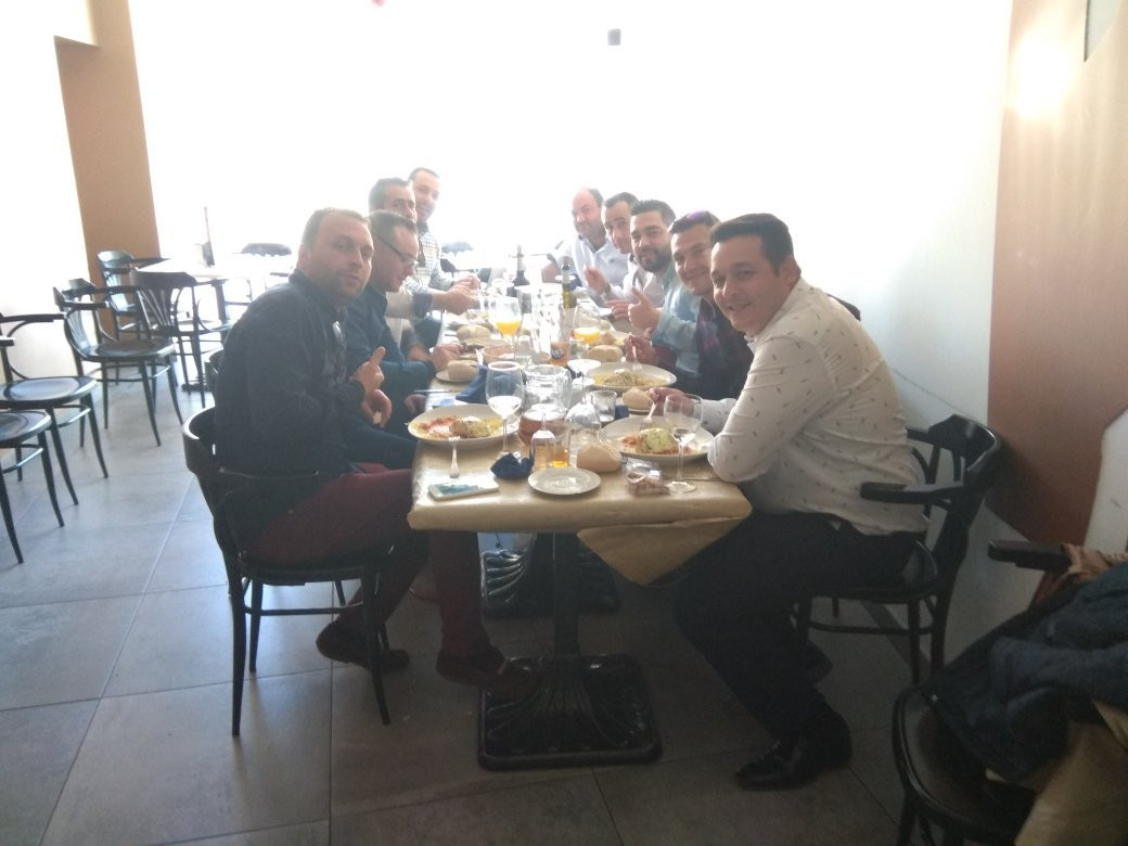 Monturque餐馆和美食-Al Grano Cafeteria