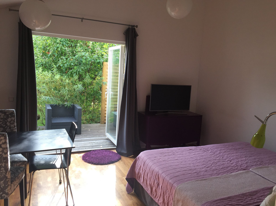 Garden House and Rooms主图