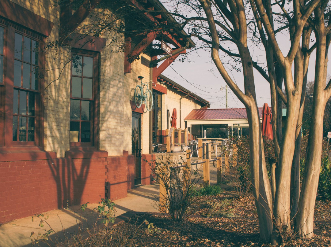 Belmont Historic District景点图片