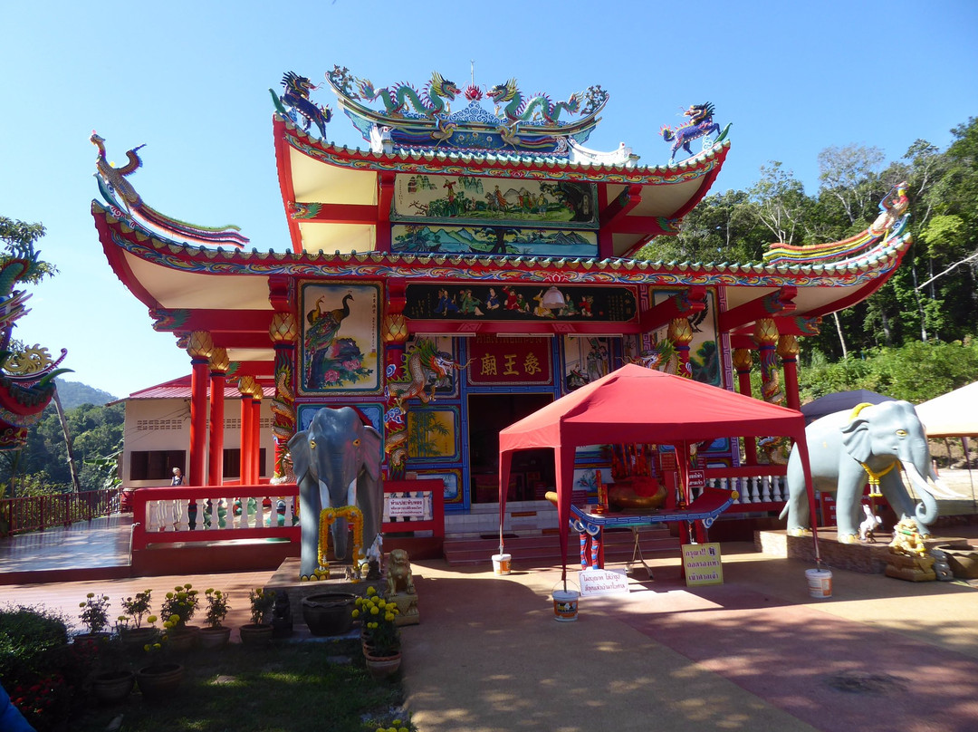 Chao Por Koh Chang Shrine-象岛必去景点