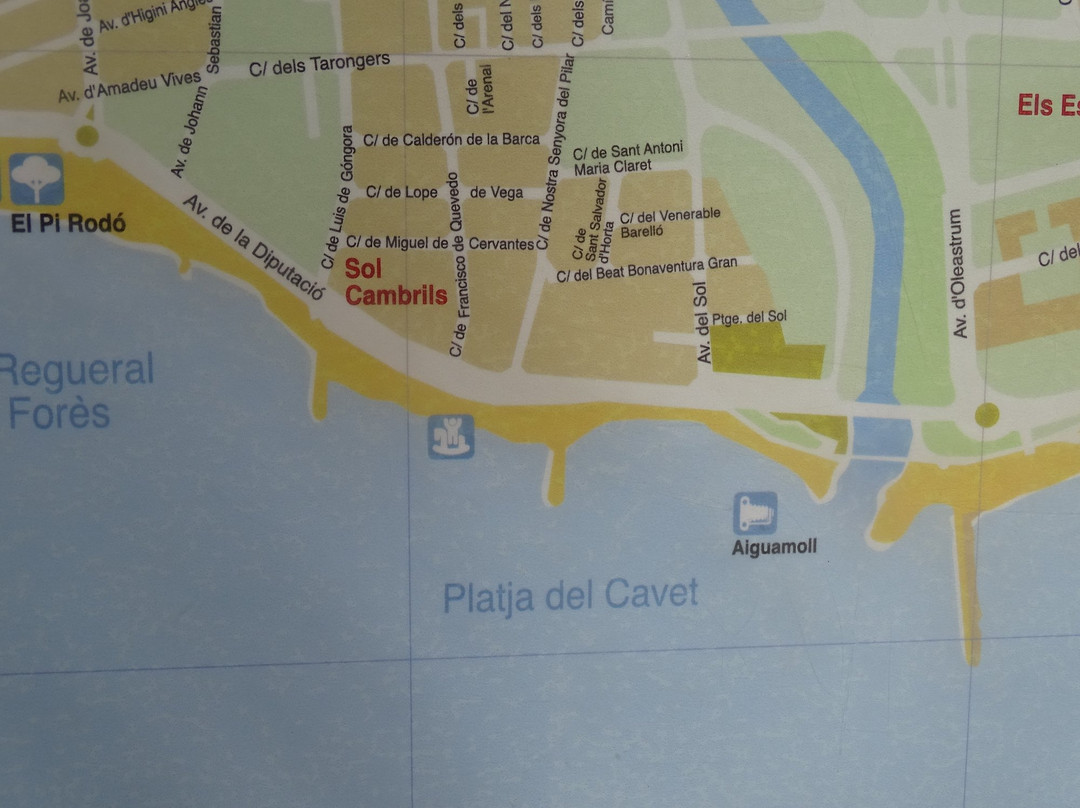 Playa Cavet景点图片