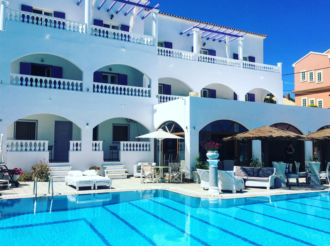 Agios Stefanos酒店住宿-Fedra Mare Studios & Apartments