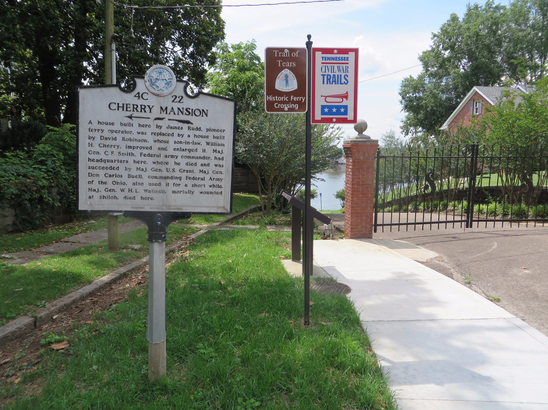 Cherry Mansion-萨凡纳必去景点