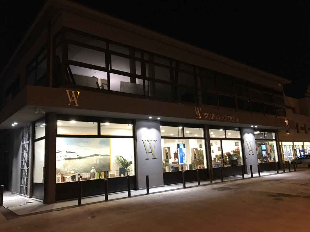 Whisky Antique景点图片