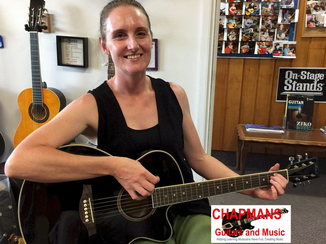 CHAPMANS Guitars and Music-奥兰治必去景点