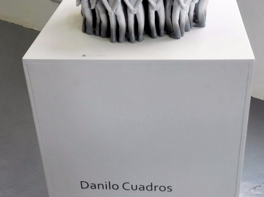 Adrian Ibanez Galeria景点图片