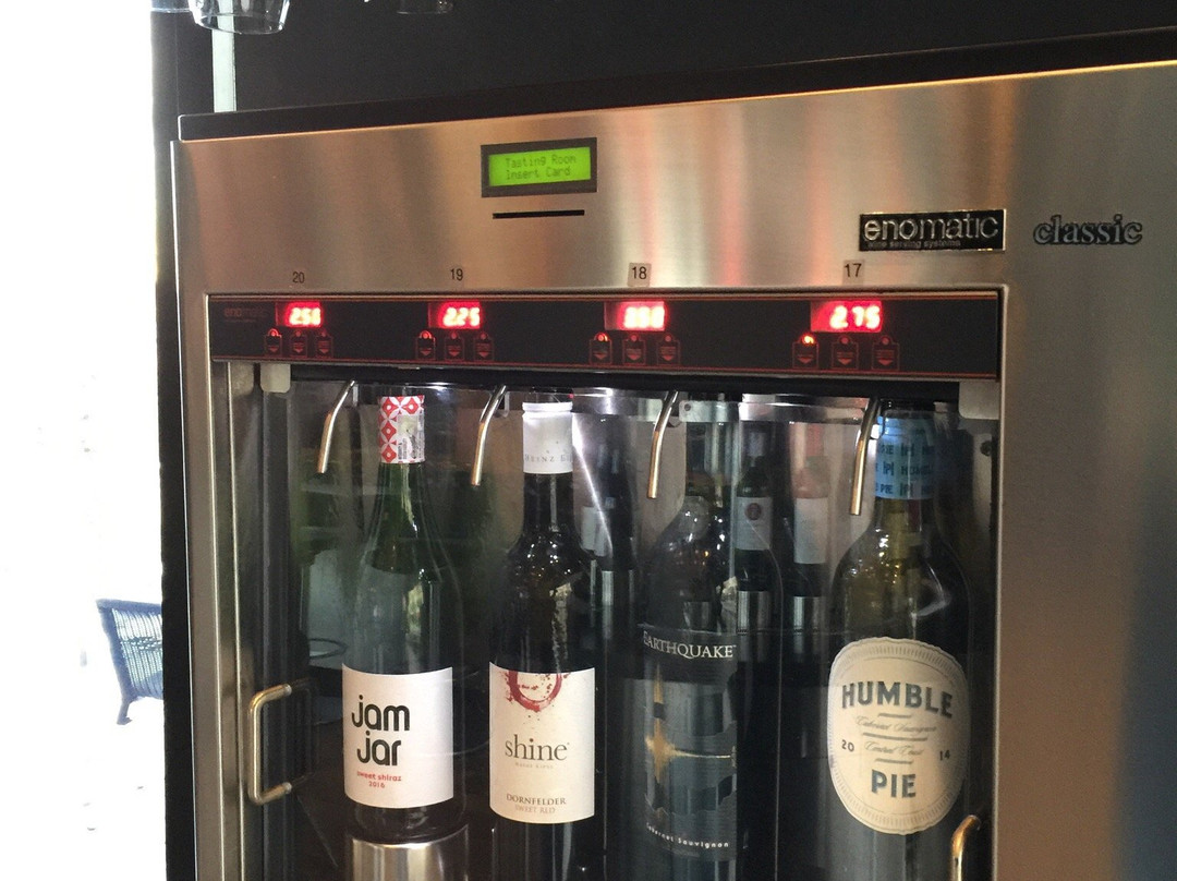 The Tasting Room Wine Bar & Shop景点图片
