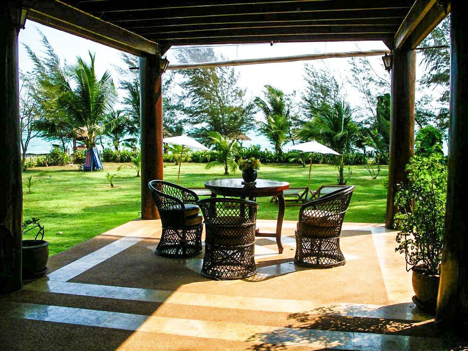 Ban Pakthang Kachet酒店住宿-Ruen Thai Rim Haad Rayong