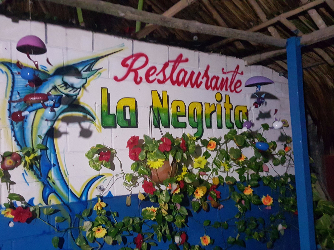 Rincon del Mar餐馆和美食-Restaurante La Negrita