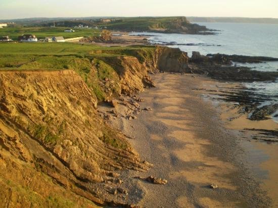 The Cliff Hotel-官方