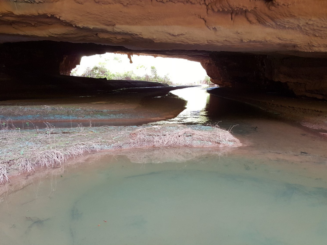 Gruta do Catão-Sao Desiderio必去景点