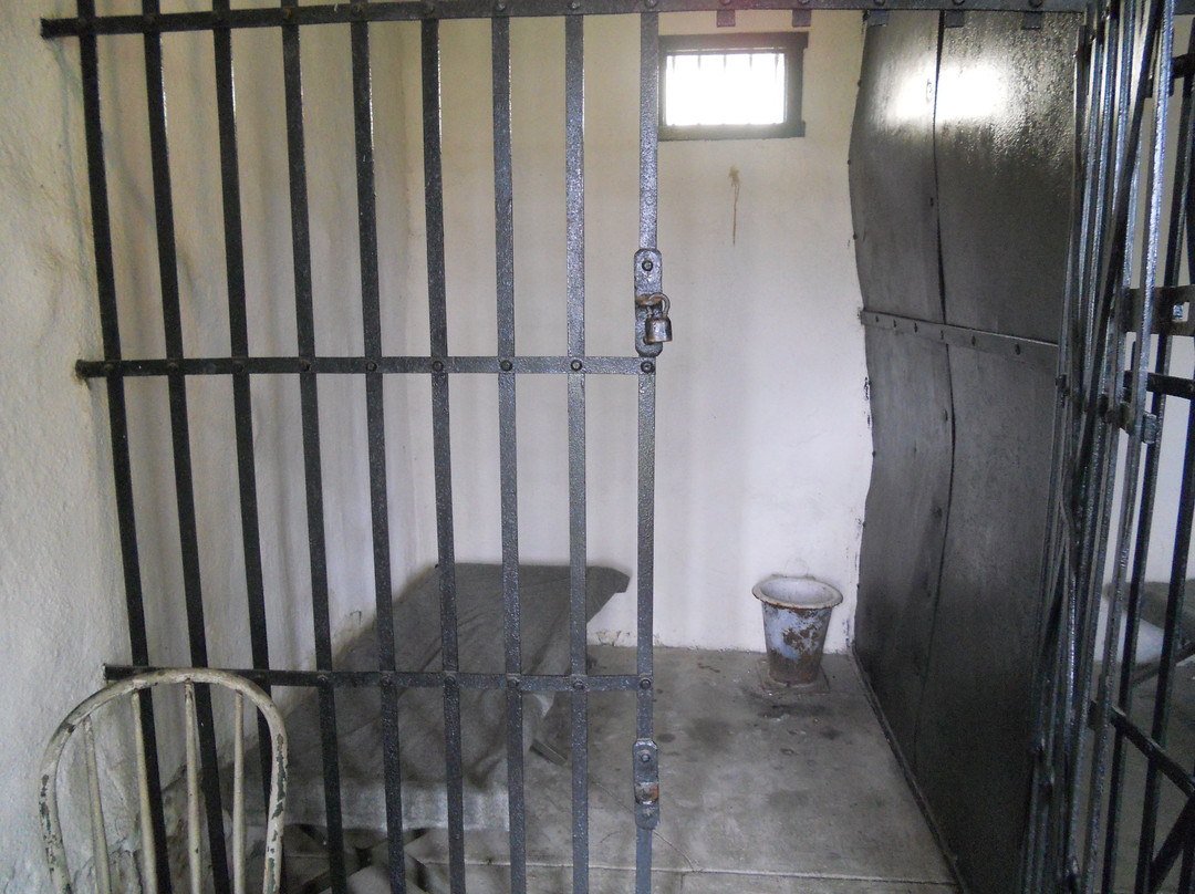 Two-Cell Jail-Gardner必去景点