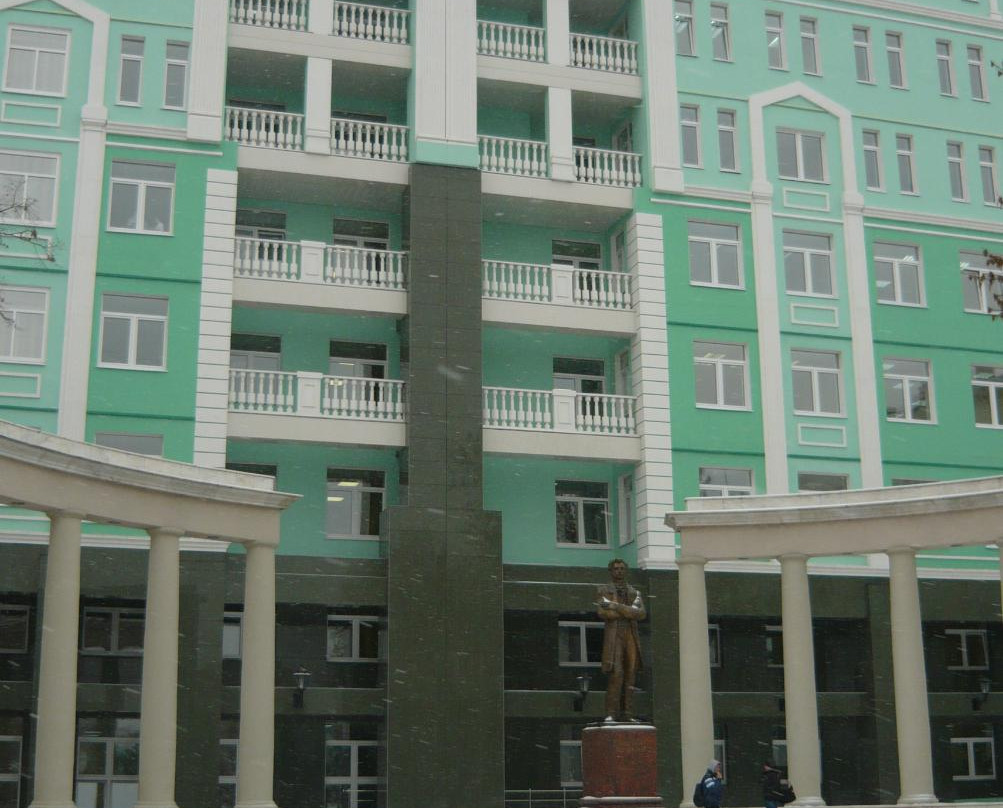 Mozhga旅游景点-Pushkin Statue