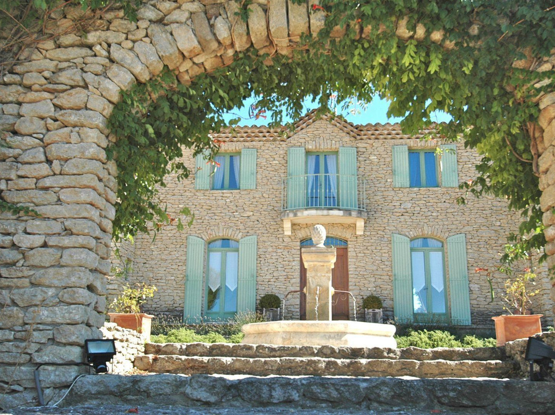 Saint-Pantaleon酒店住宿-Bacchus en Luberon