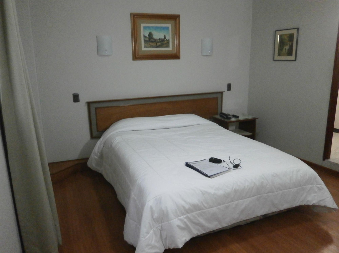 Hotel Continental主图