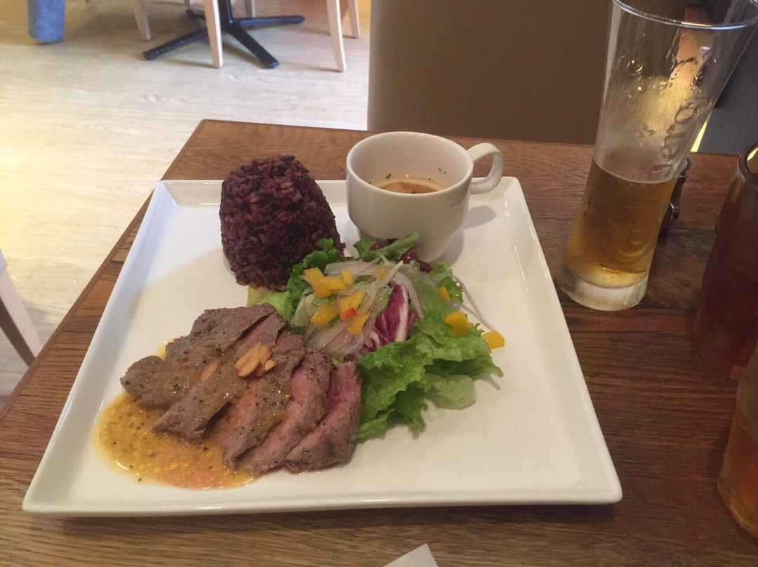 HOMELLA TEXACO CAFE AND TABLE