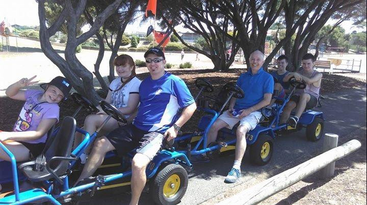 Pedal Buggies Tasmania景点图片