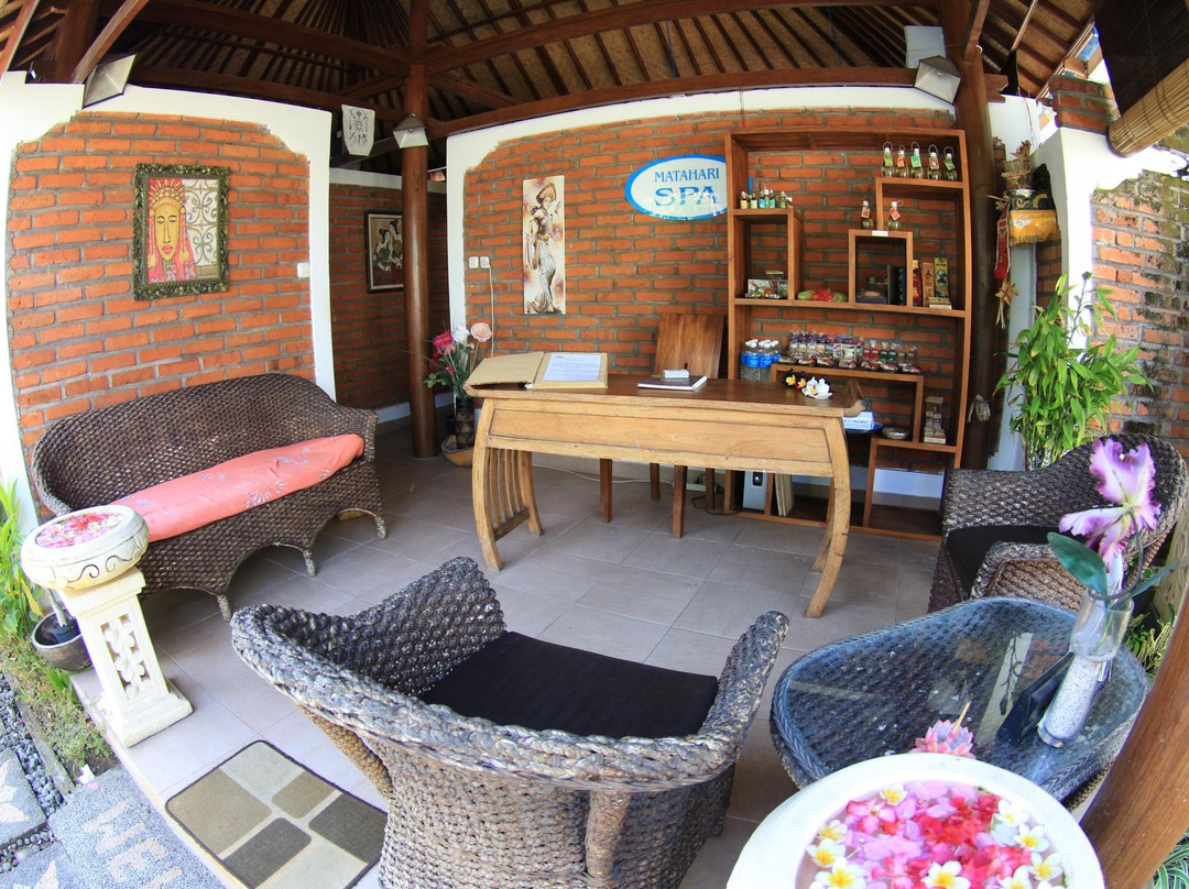 玛塔哈瑞水疗-图兰本必去景点