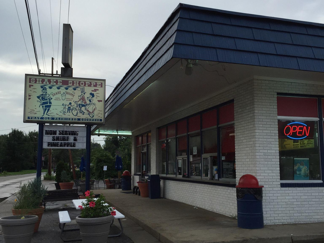 Ironton餐馆和美食-Shake Stoppe