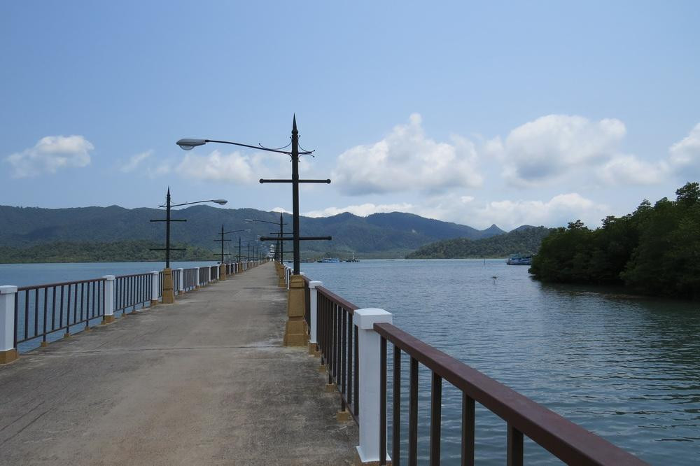 Salak Pet Bay-象岛必去景点