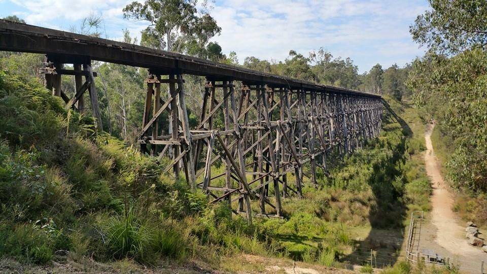 Stony Creek Trestle Bridge景点图片