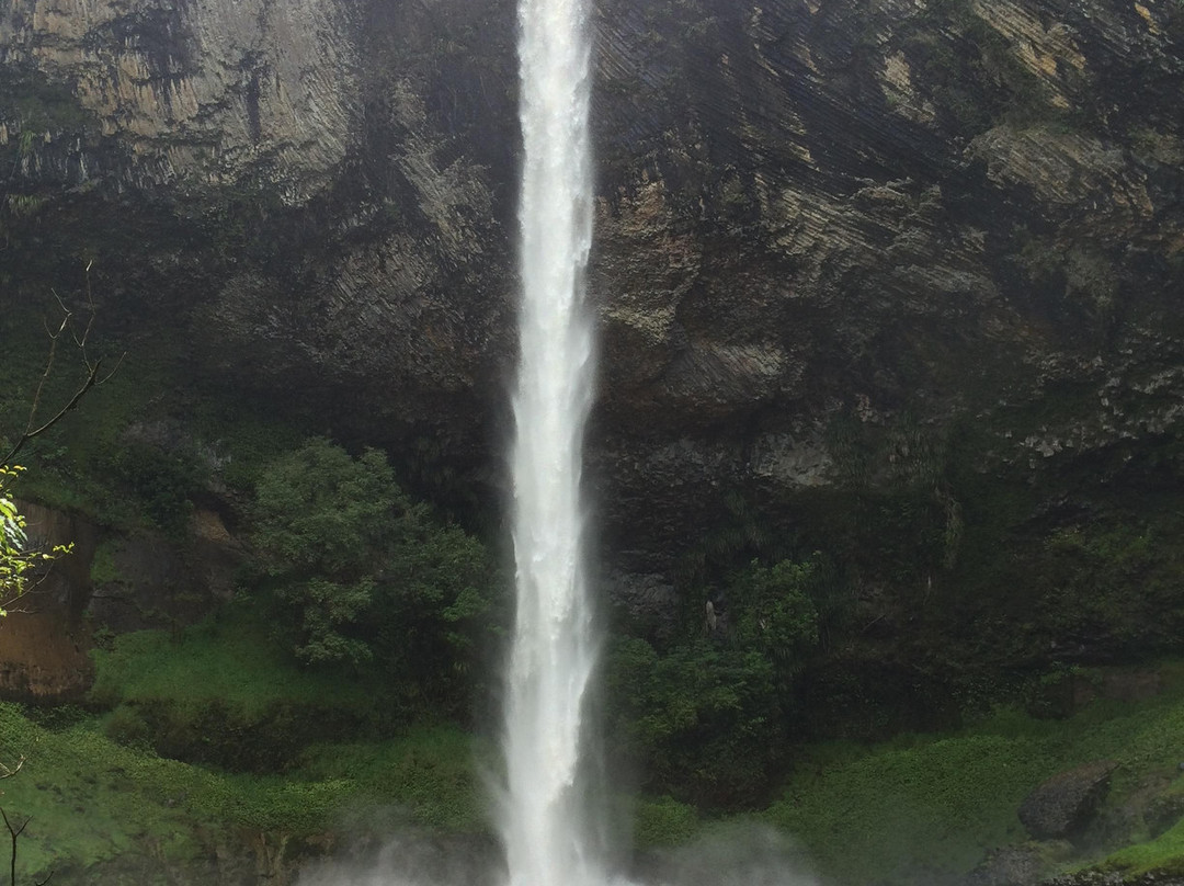 Bridal Veil Falls-拉格伦必去景点