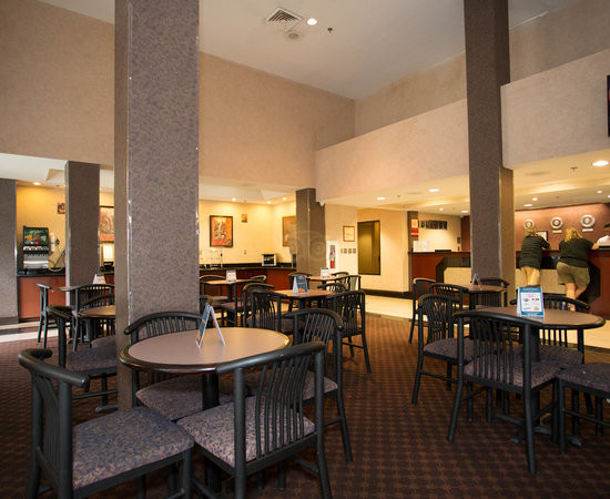 格勒里亚棕榈酒店