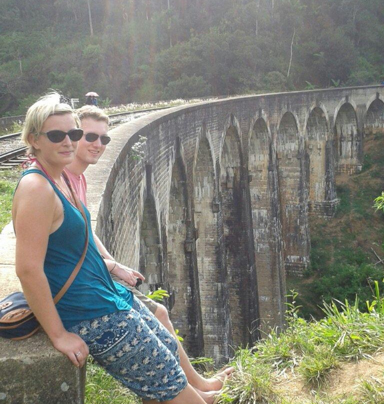 德摩达拉九孔桥-埃勒必去景点