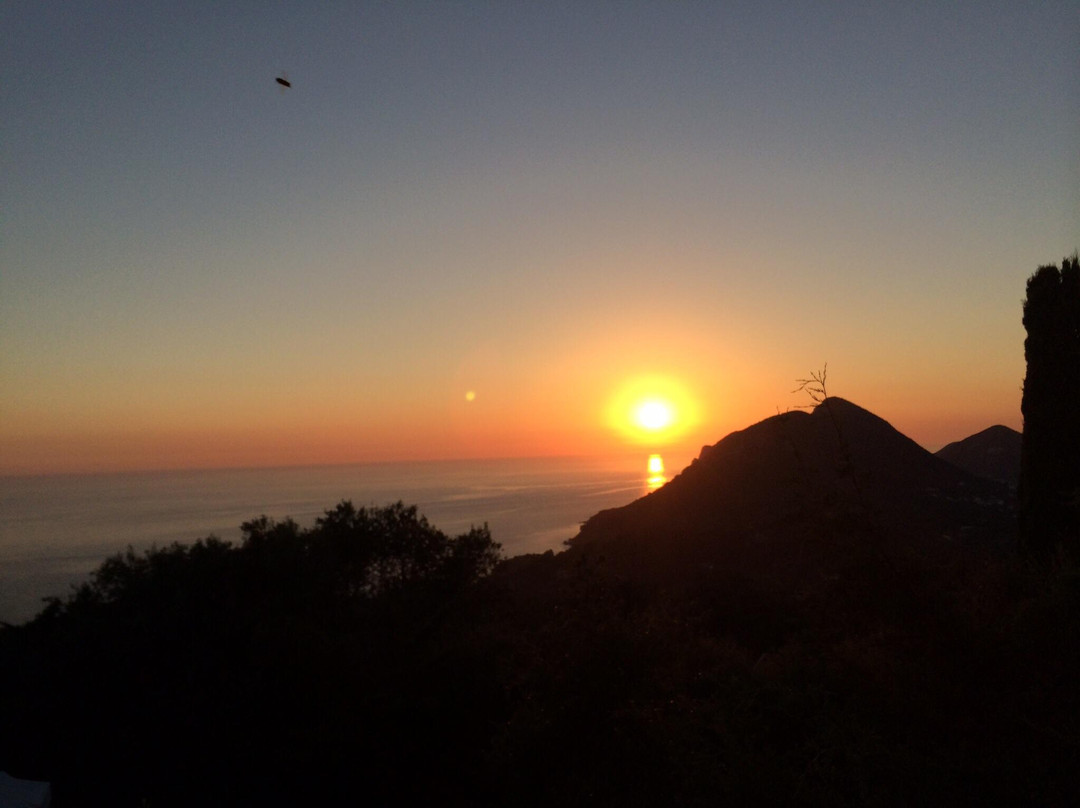 Kaiser's Throne-Pelekas必去景点