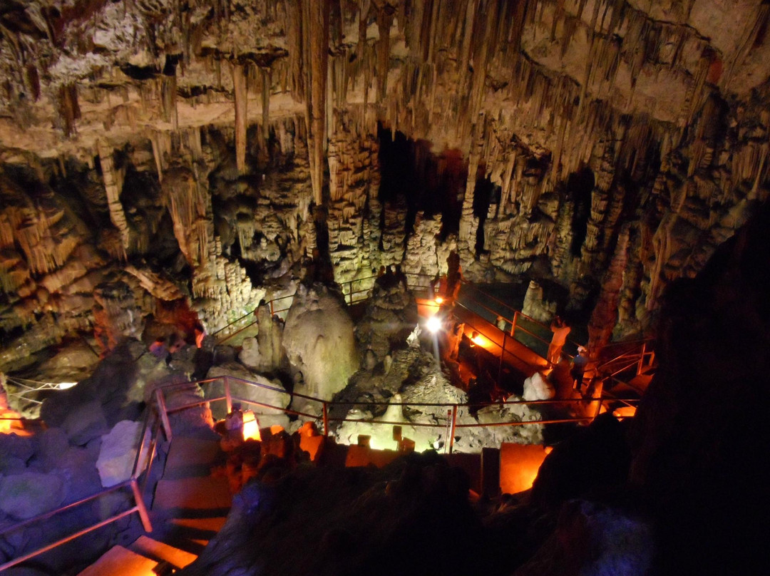 Cave of Psychros景点图片