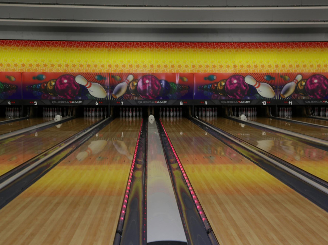 West Bowling景点图片