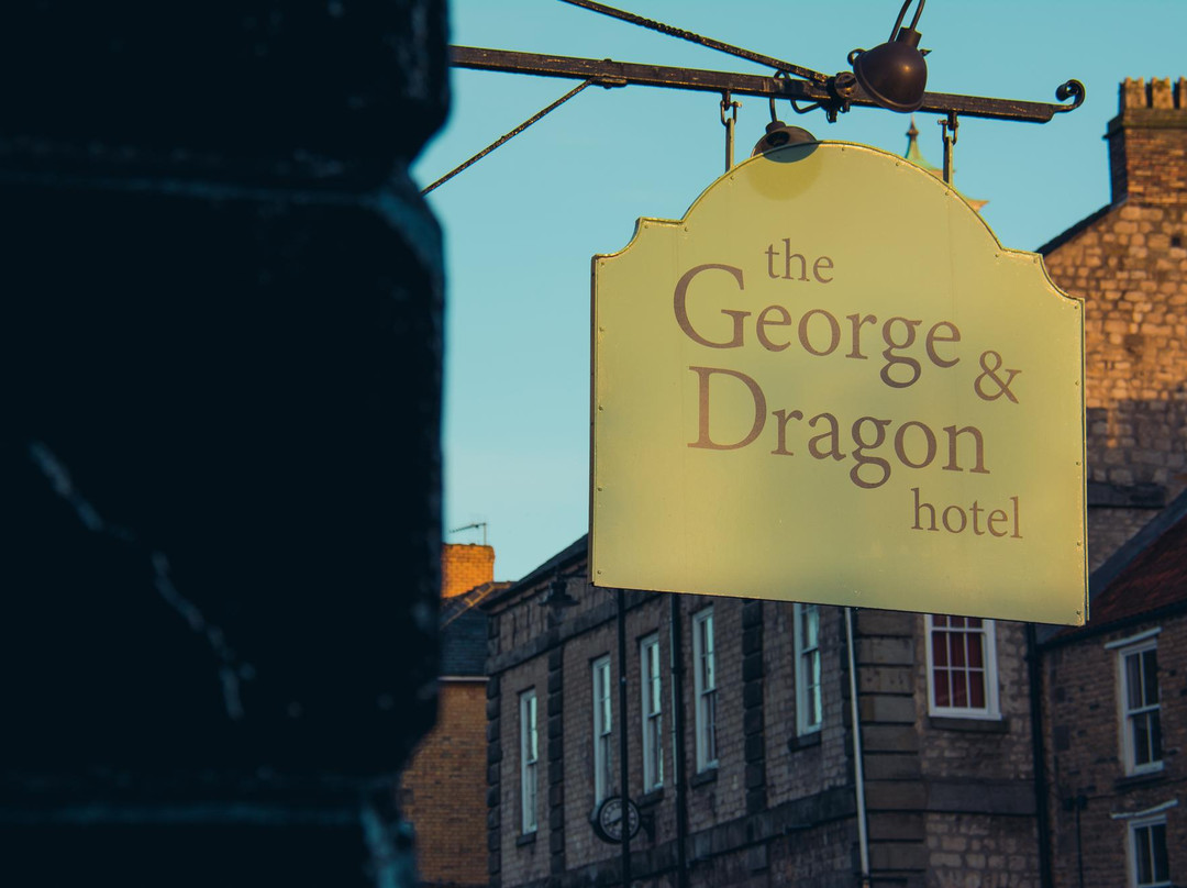 Kirkbymoorside酒店住宿-George & Dragon Hotel