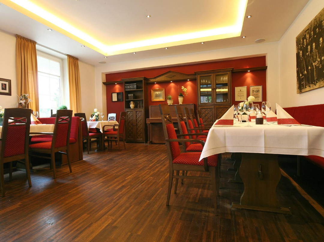 Hotel Rheinischer Hof主图