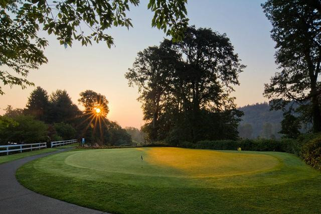 Sah-Hah-Lee Golf Course & Driving Range-Clackamas必去景点
