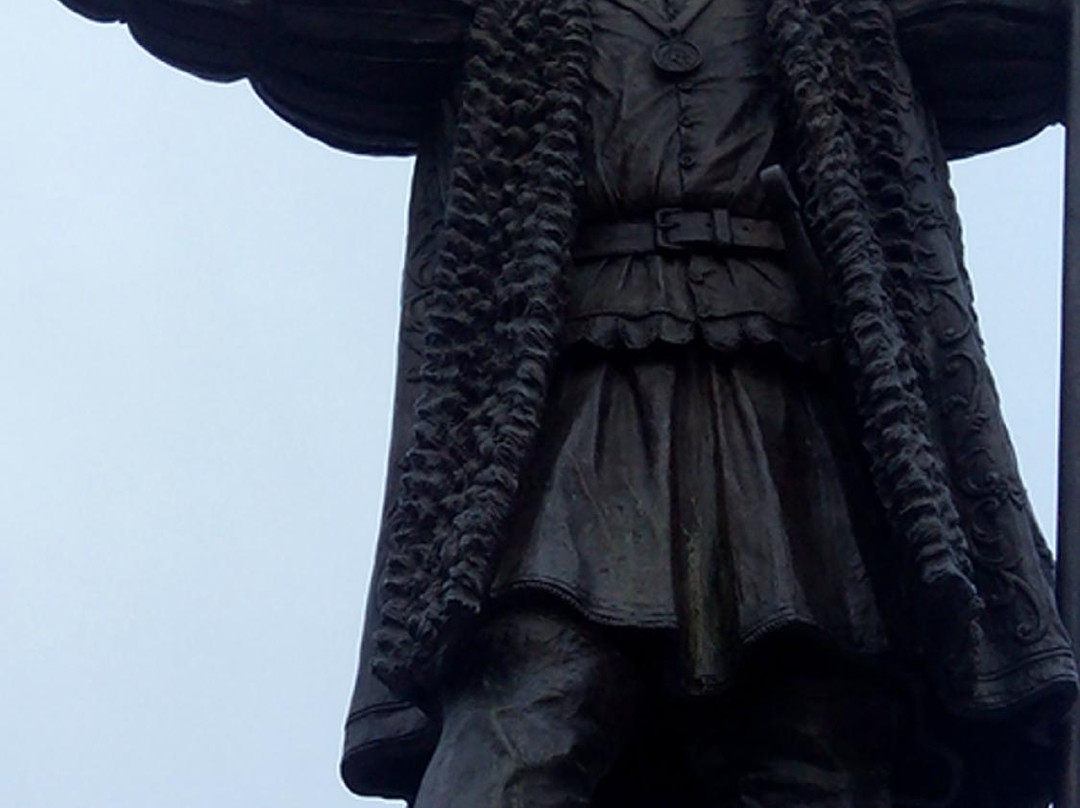 Monumento a Colon-韦尔瓦必去景点