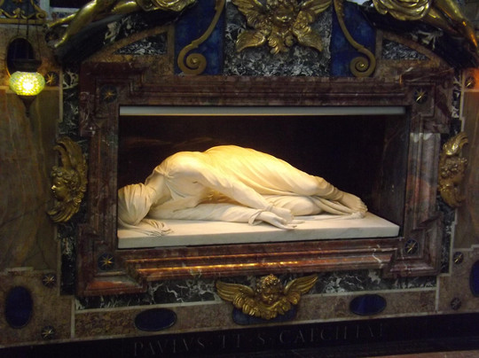 圣赛西利亚教堂-罗马必去景点