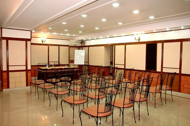 Hotel Himland West主图