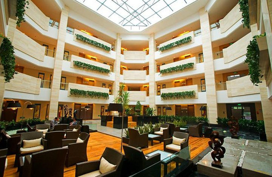 宜昌半山酒店主图