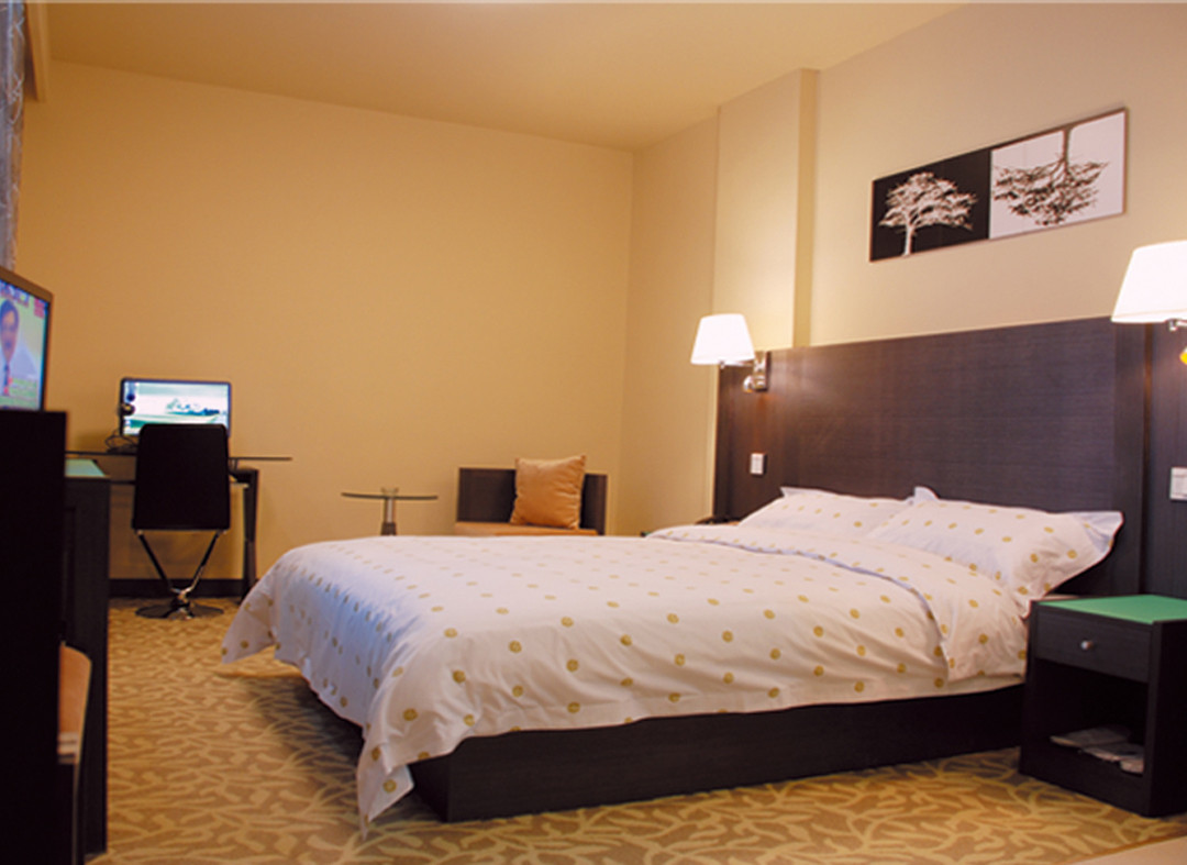 银博时尚酒店主图