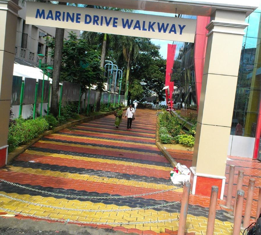 Marine Drive景点图片