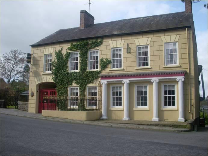 Glaslough酒店住宿-The Pillar House Hotel