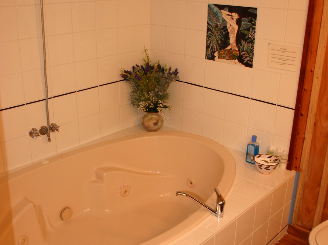 Deep Spring Estate Daylesford主图