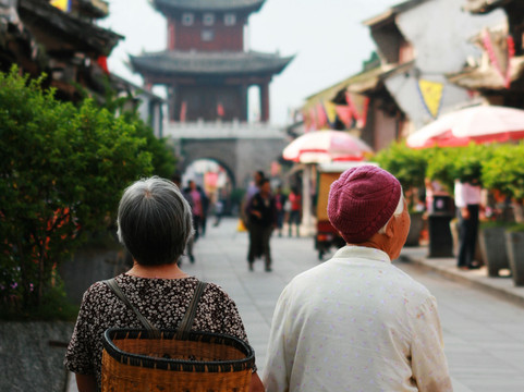 巍山沉香隐舍主图