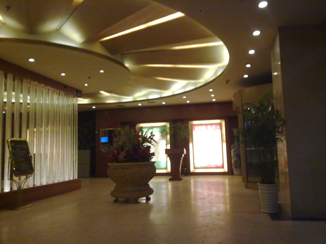 南昌易通冶金酒店（八一广场南昌火车站店）主图