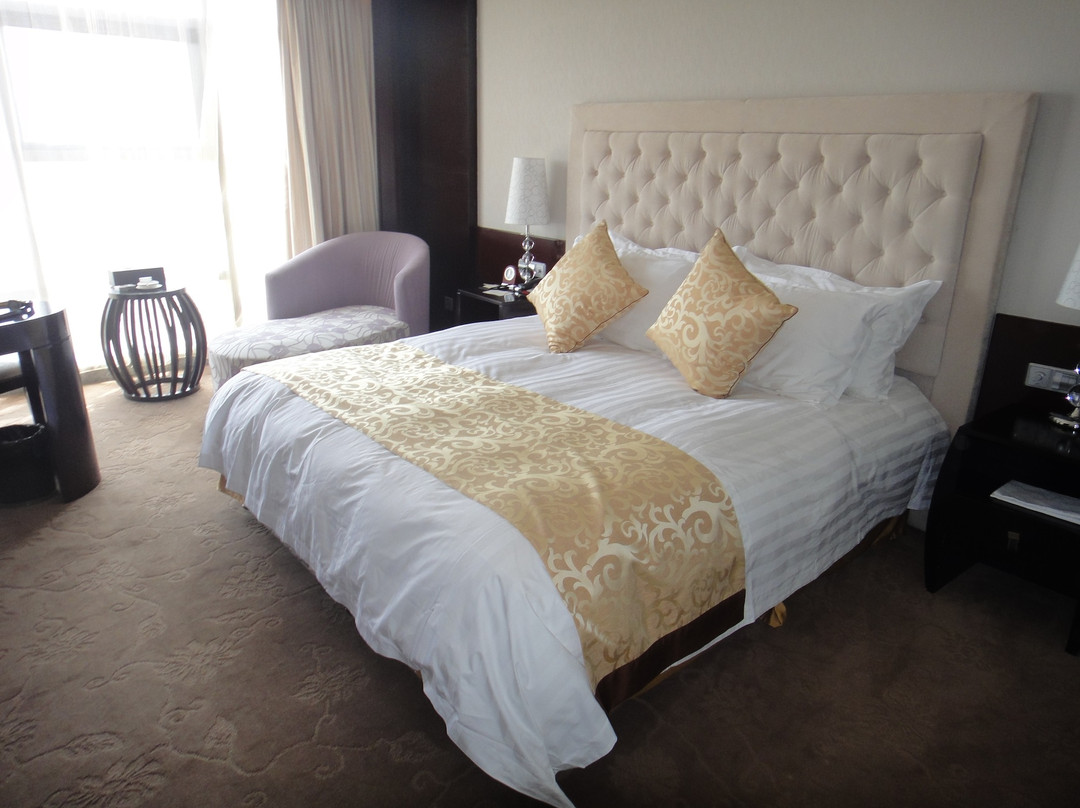 远洲大酒店主图