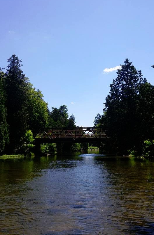 Riverstone Retreat