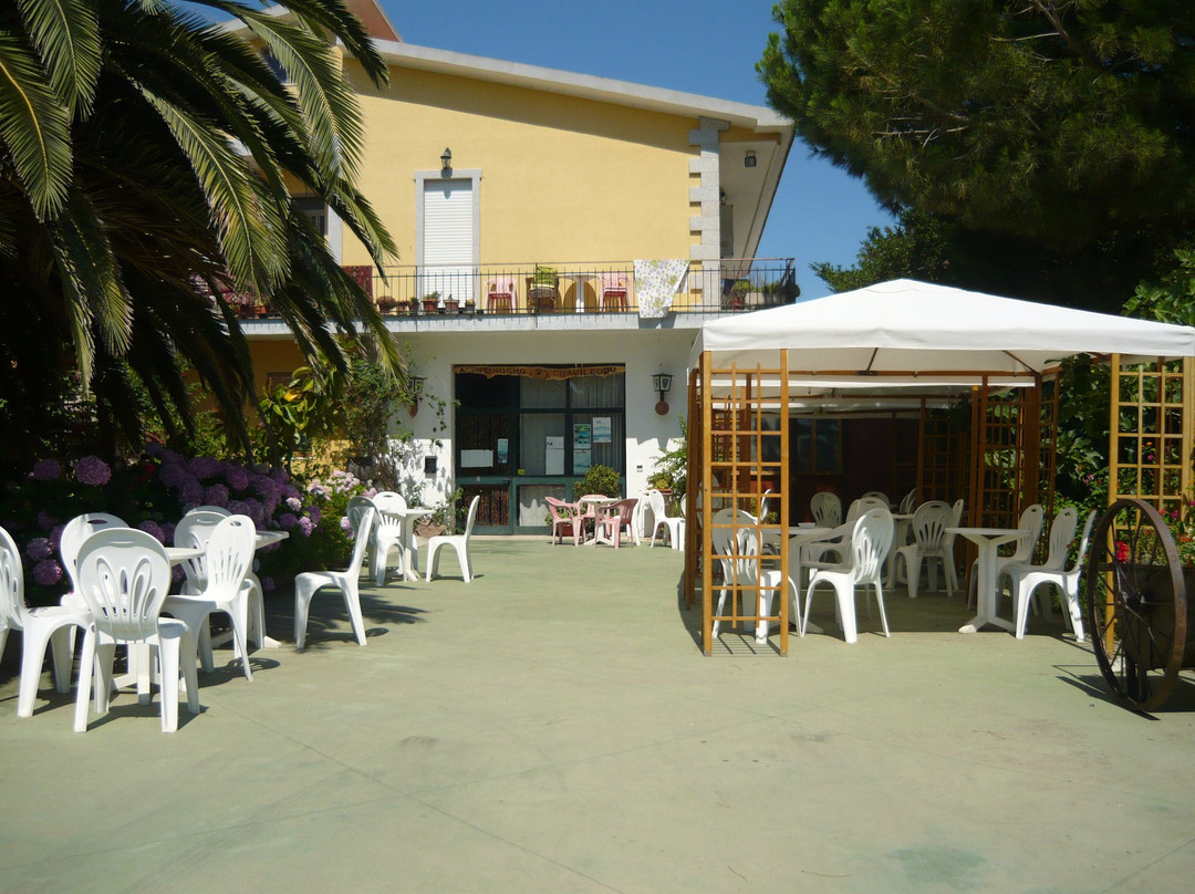 Valledoria餐馆和美食-Agriturismo Crabileddu