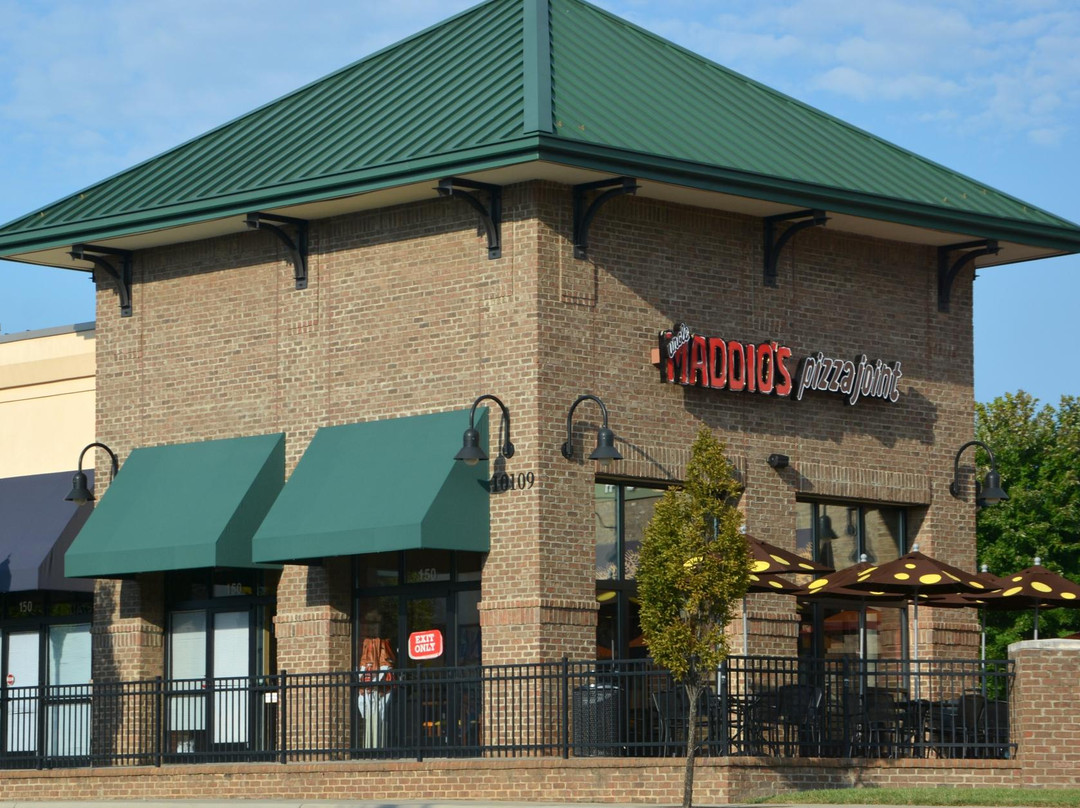 Uncle Maddio's Pizza Joint