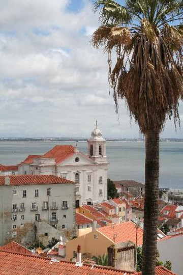 Miradouro de Santa Luzia-里斯本必去景点