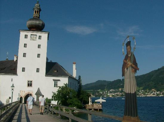 Seeschloss Ort-葛姆登必去景点